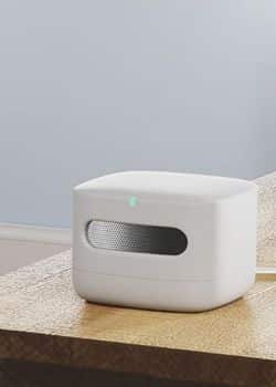 Amazon Smart Air Quality Monitor for 3D Printers on a wooden table
